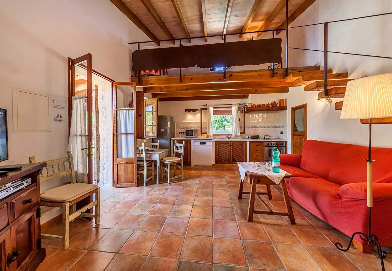 Villa en Crestatx - Escapada romántica a 11 km del Puerto de Pollensa