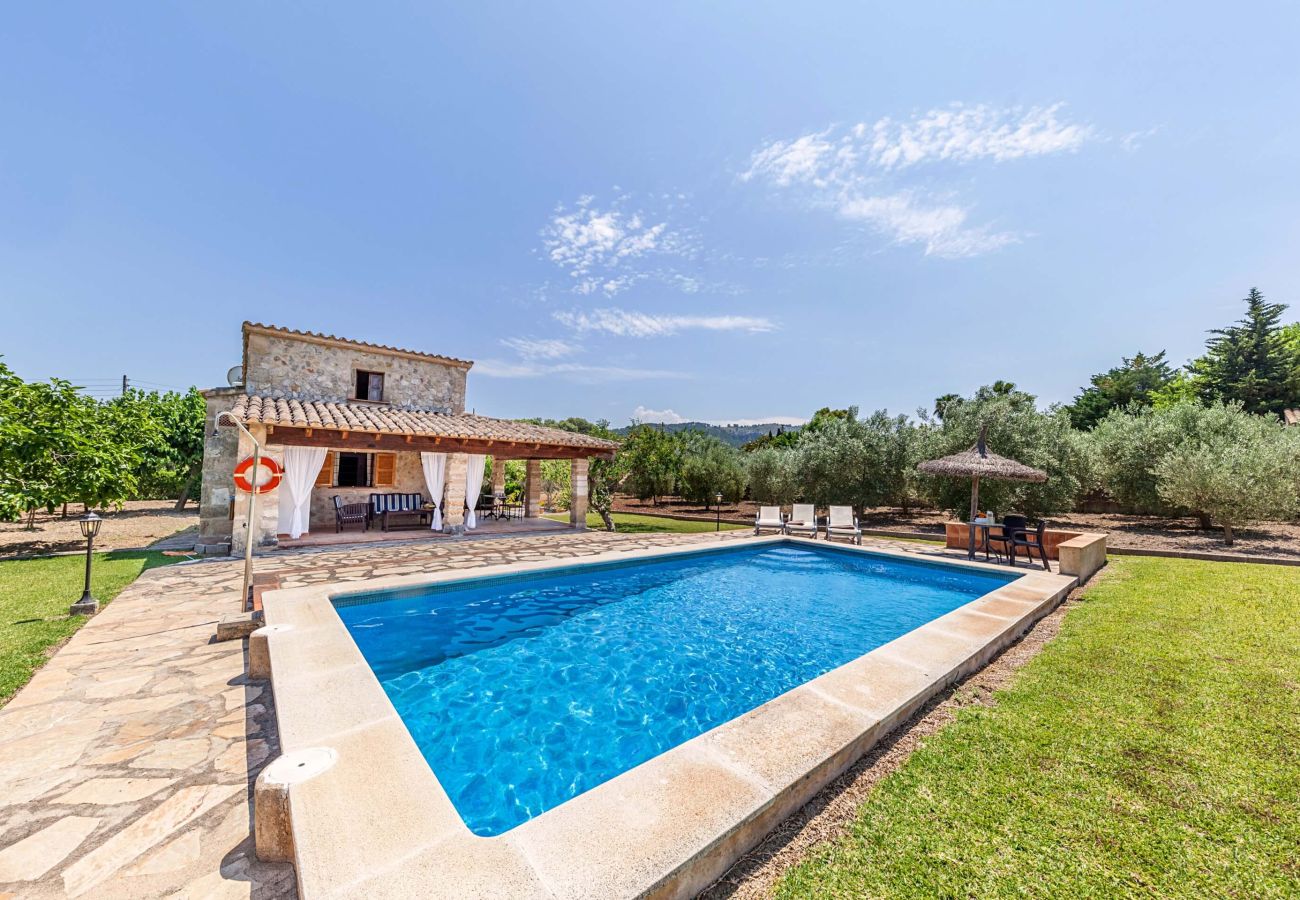 Villa en Crestatx - Escapada romántica a 11 km del Puerto de Pollensa