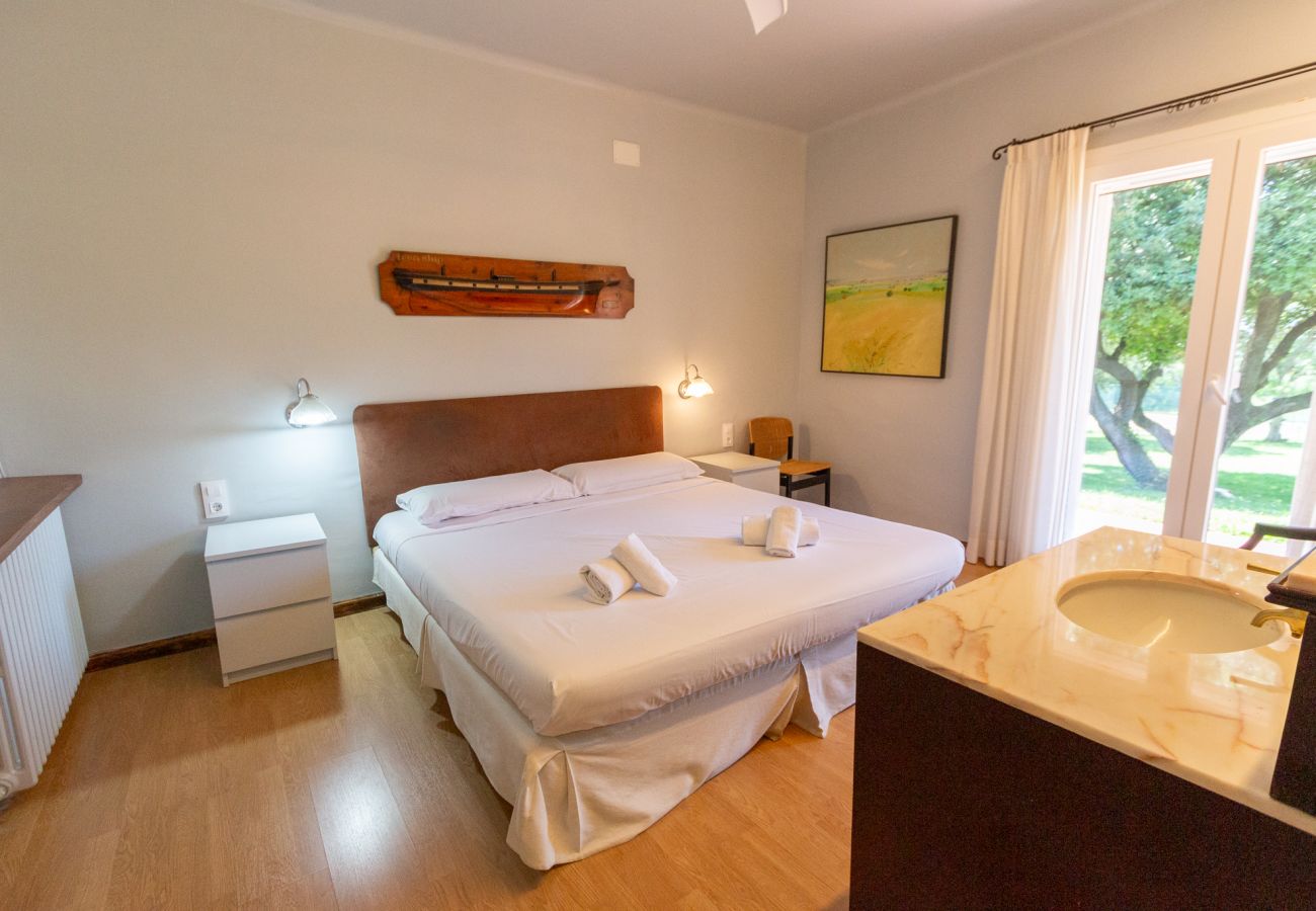 Villa en Garrigoles - ¡Lujo y naturaleza a 20km de la playa de L'Escala!