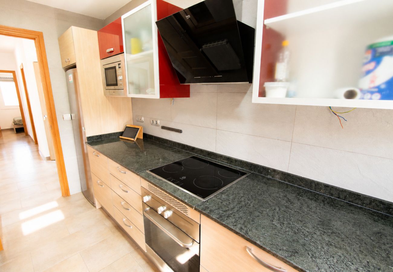 Villa en La Bisbal del Penedés - Amplio refugio de montaña con piscina privada