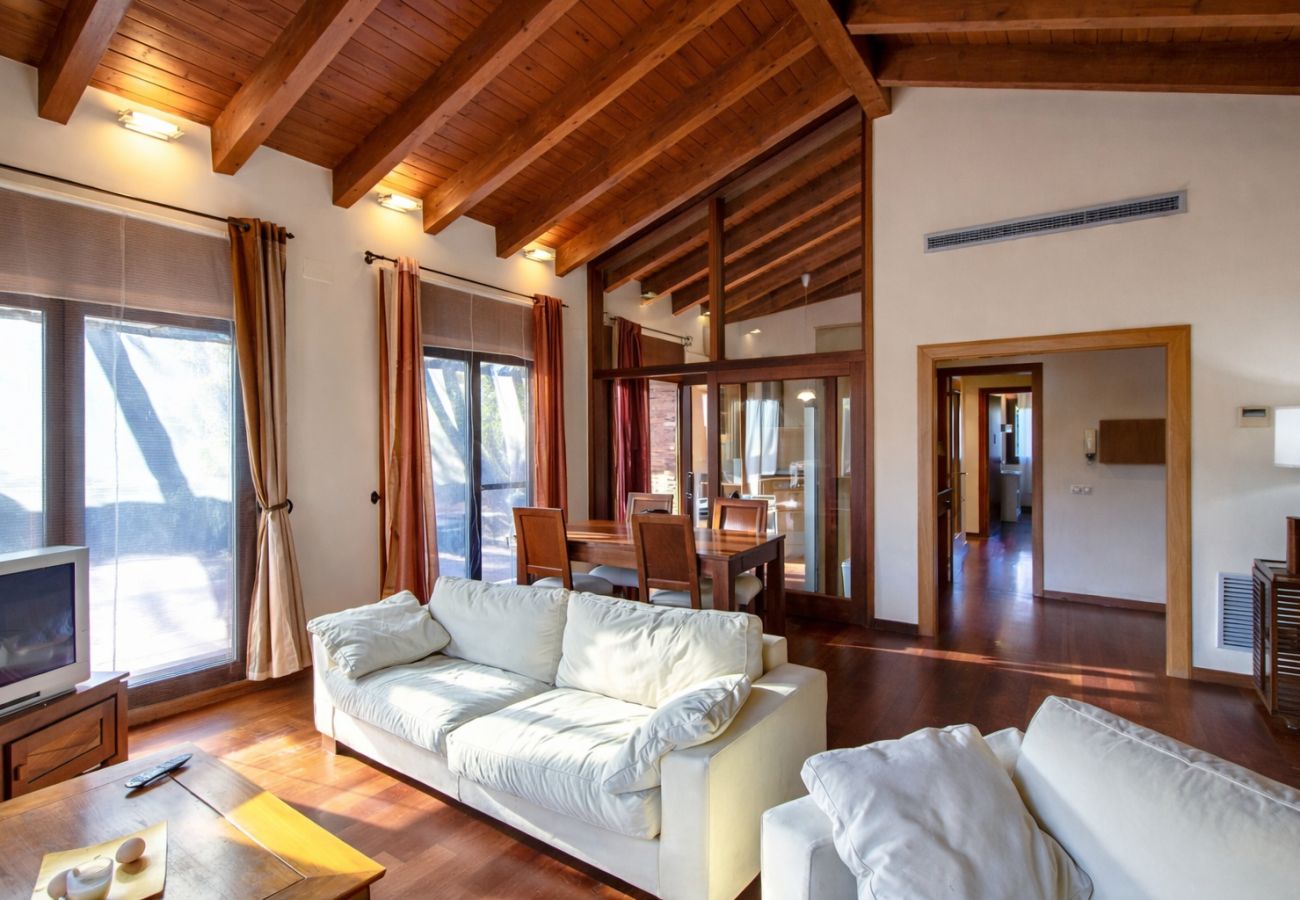 Villa à Vidreres -  Un joyau de la Costa Brava - à quelques minutes de la plage!