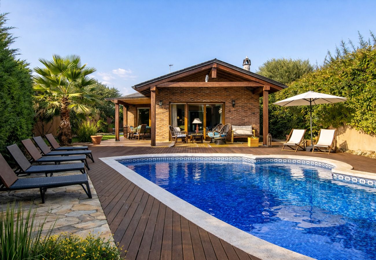 Villa à Vidreres -  Un joyau de la Costa Brava - à quelques minutes de la plage!