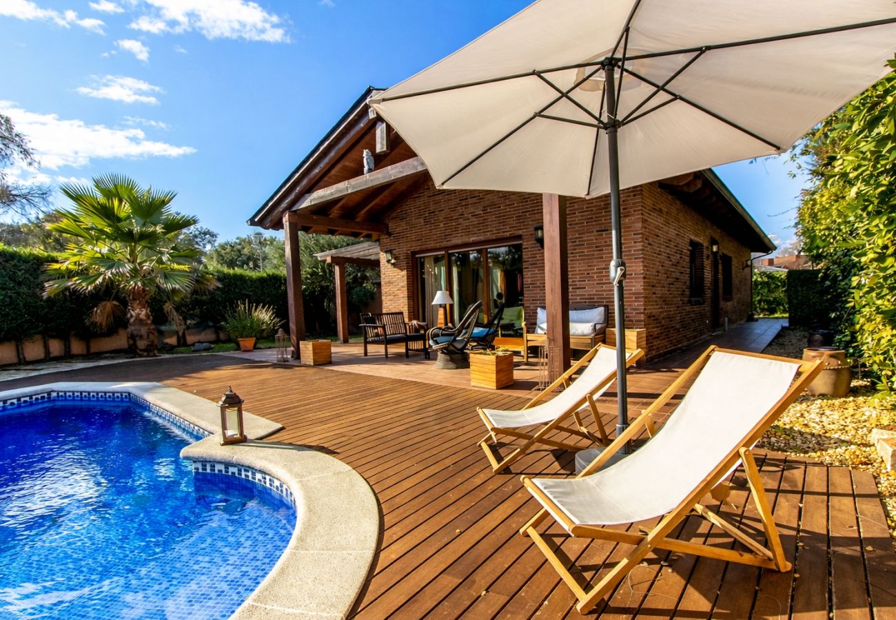 Villa à Vidreres -  Un joyau de la Costa Brava - à quelques minutes de la plage!