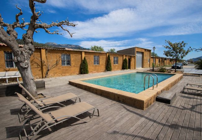 Villa à Alforja - Votre propre domaine privé à seulement 20 km de Salou! 