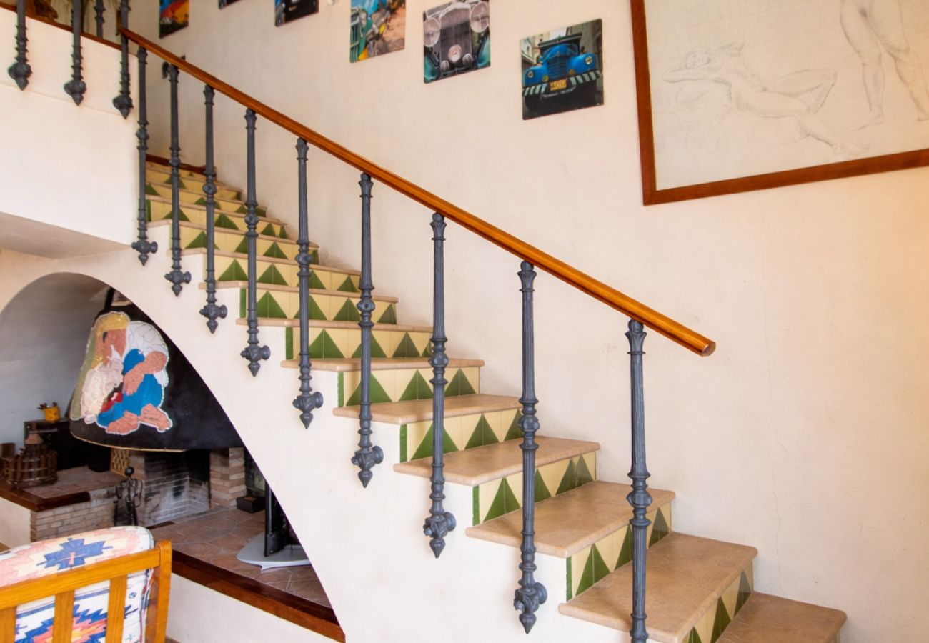 Villa à Alforja - Votre propre domaine privé à seulement 20 km de Salou! 