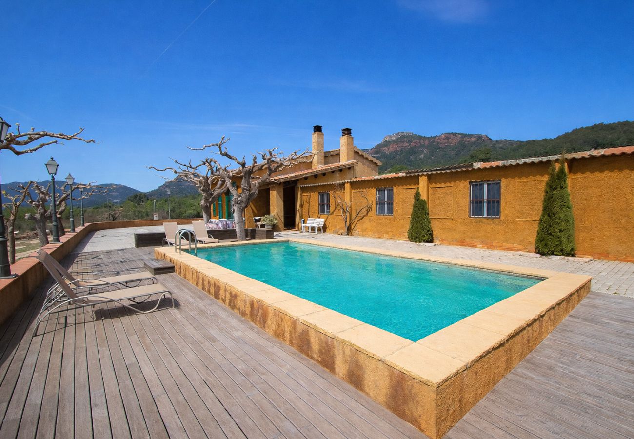 Villa à Alforja - Votre propre domaine privé à seulement 20 km de Salou! 