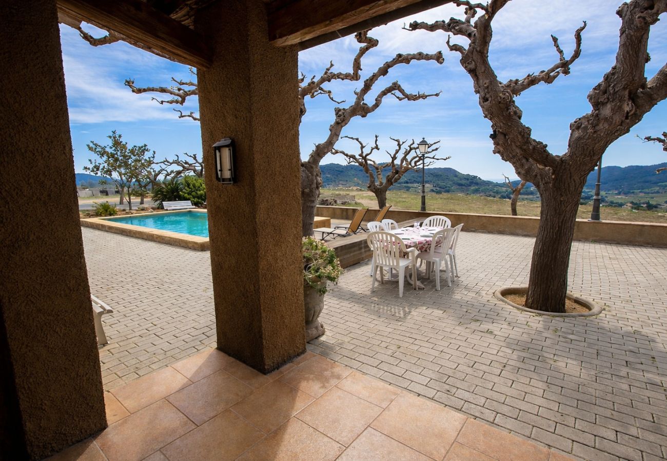 Villa à Alforja - Votre propre domaine privé à seulement 20 km de Salou! 