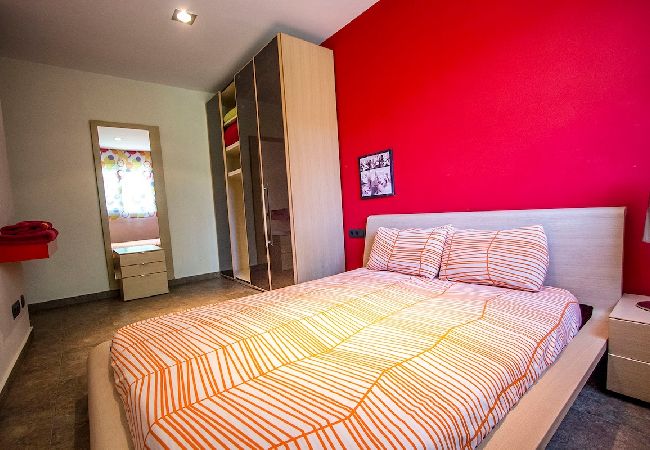 Villa à Sentmenat -  Moderne et spacieuse avec piscine privée proche de BCN! Villa à Sentmenat -  Moderne et spacieuse avec piscine privée proche de BCN!
