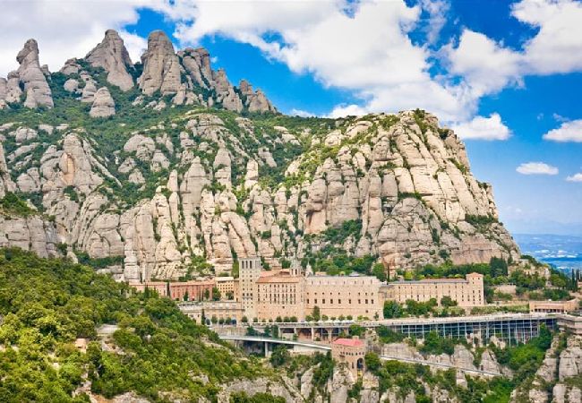 Villa à Sils -  Merveille moderne - à 26km des plages de la Costa Brava! Villa à Sils -  Merveille moderne - à 26km des plages de la Costa Brava!