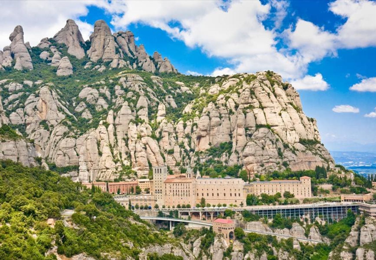 Villa à Sils -  Merveille moderne - à 26km des plages de la Costa Brava!