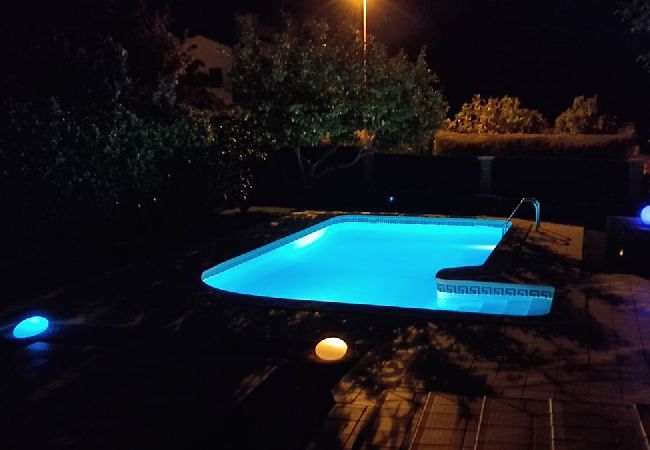 Villa à Sentmenat -  Superbe villa avec piscine privée à 33 km de Barcelone!