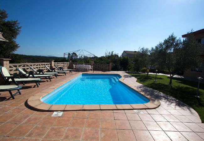 Villa à Sils - Retraite tranquille sur la Costa Brava avec suite privée !
