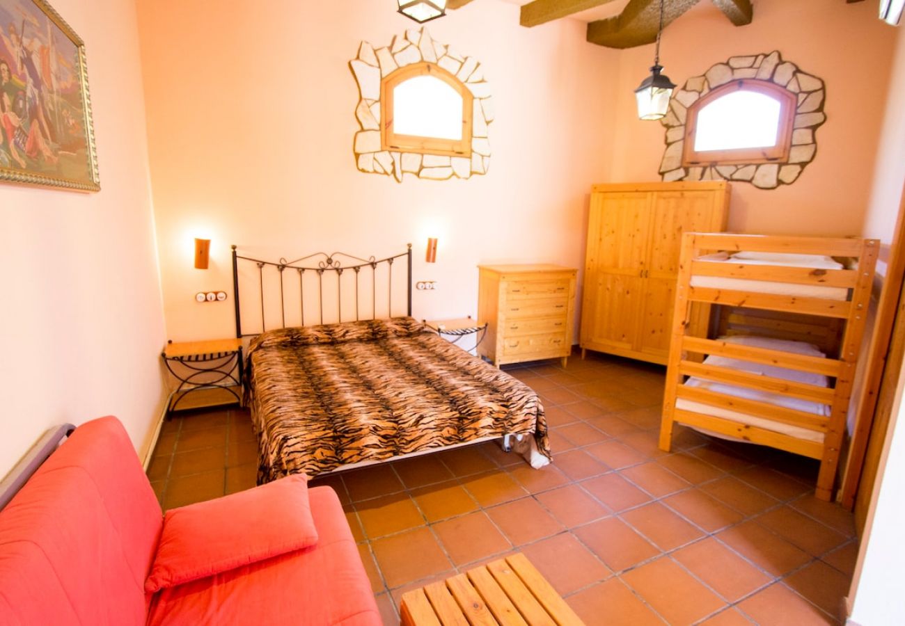 Villa à La Riera de Gaià - Costa Dorada rurale pour 26 personnes - à 10 km de la plage !