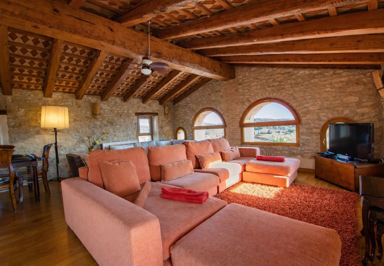 Villa à La Bisbal del Penedés -  Villa captivante au milieu des vignes, proche de Sitges