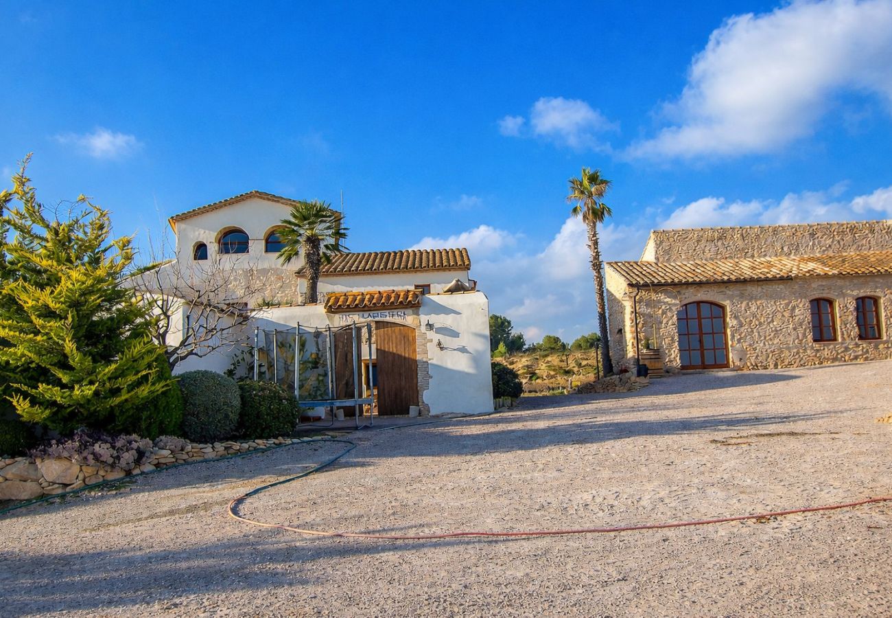 Villa à La Bisbal del Penedés -  Villa captivante au milieu des vignes, proche de Sitges