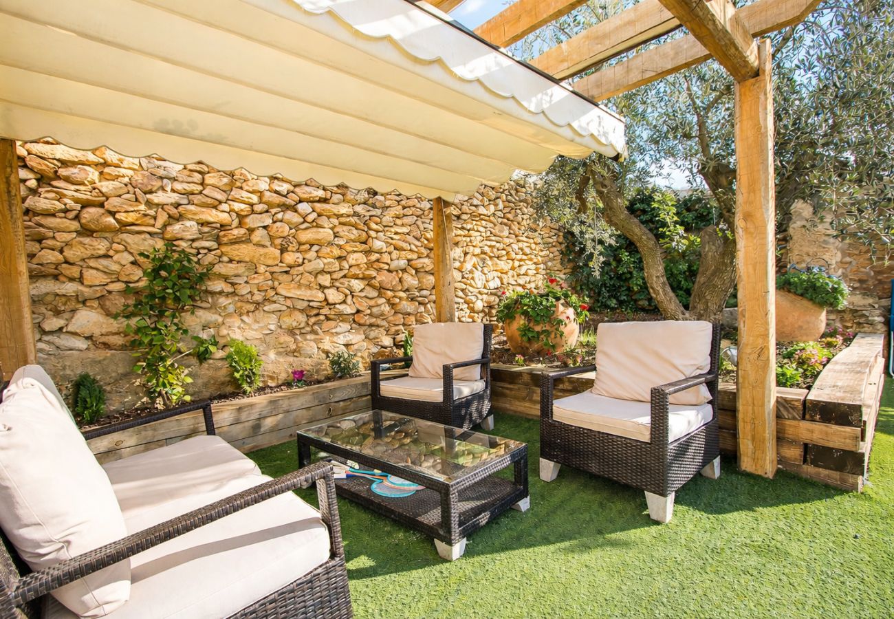 Villa à La Bisbal del Penedés -  Villa captivante au milieu des vignes, proche de Sitges