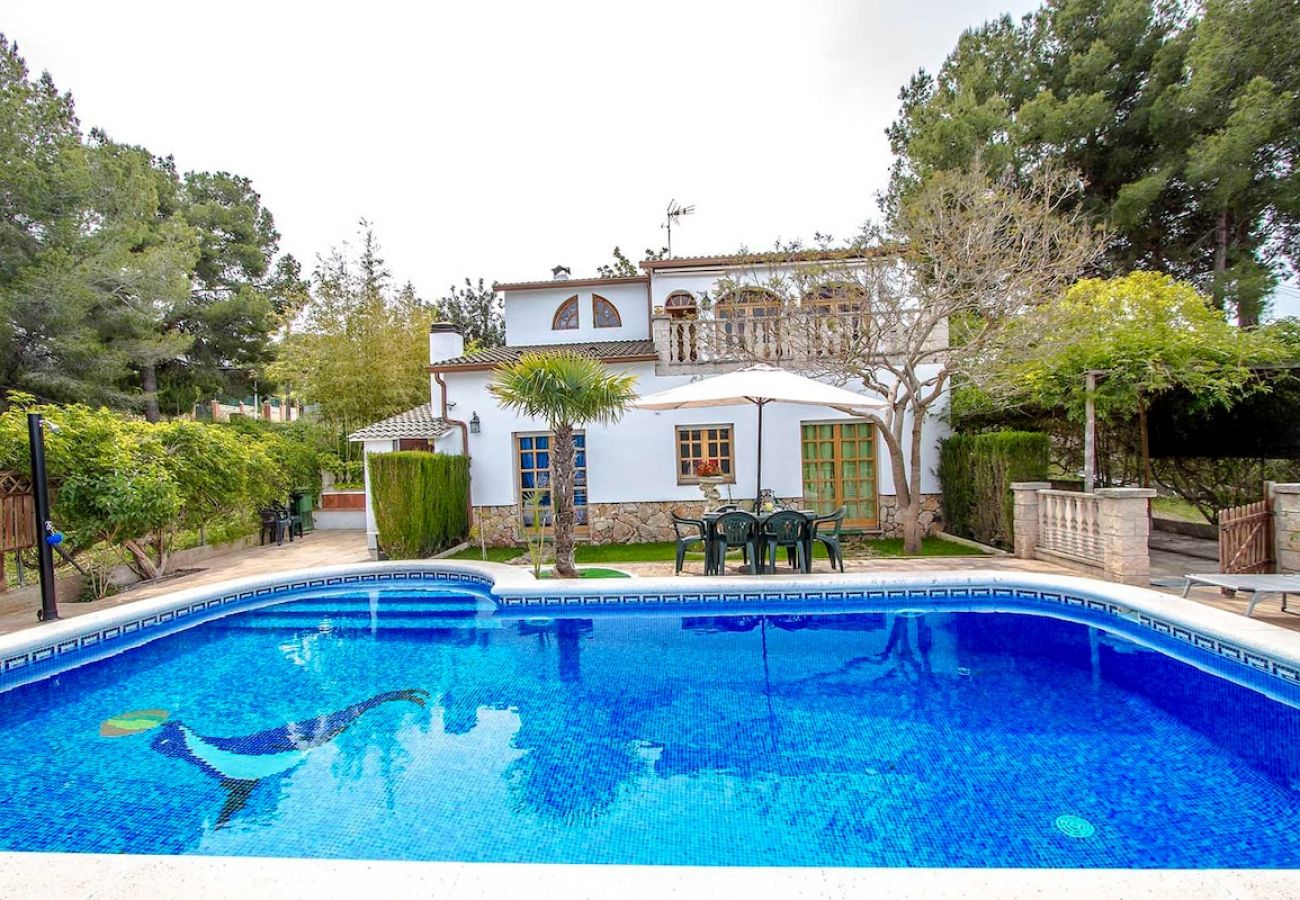 Villa à Castellet i la Gornal -  Élégance tentante - à 10 minutes des plages de la Costa Dorada!