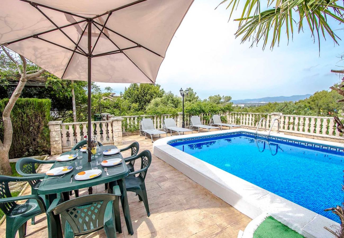 Villa à Castellet i la Gornal -  Élégance tentante - à 10 minutes des plages de la Costa Dorada!