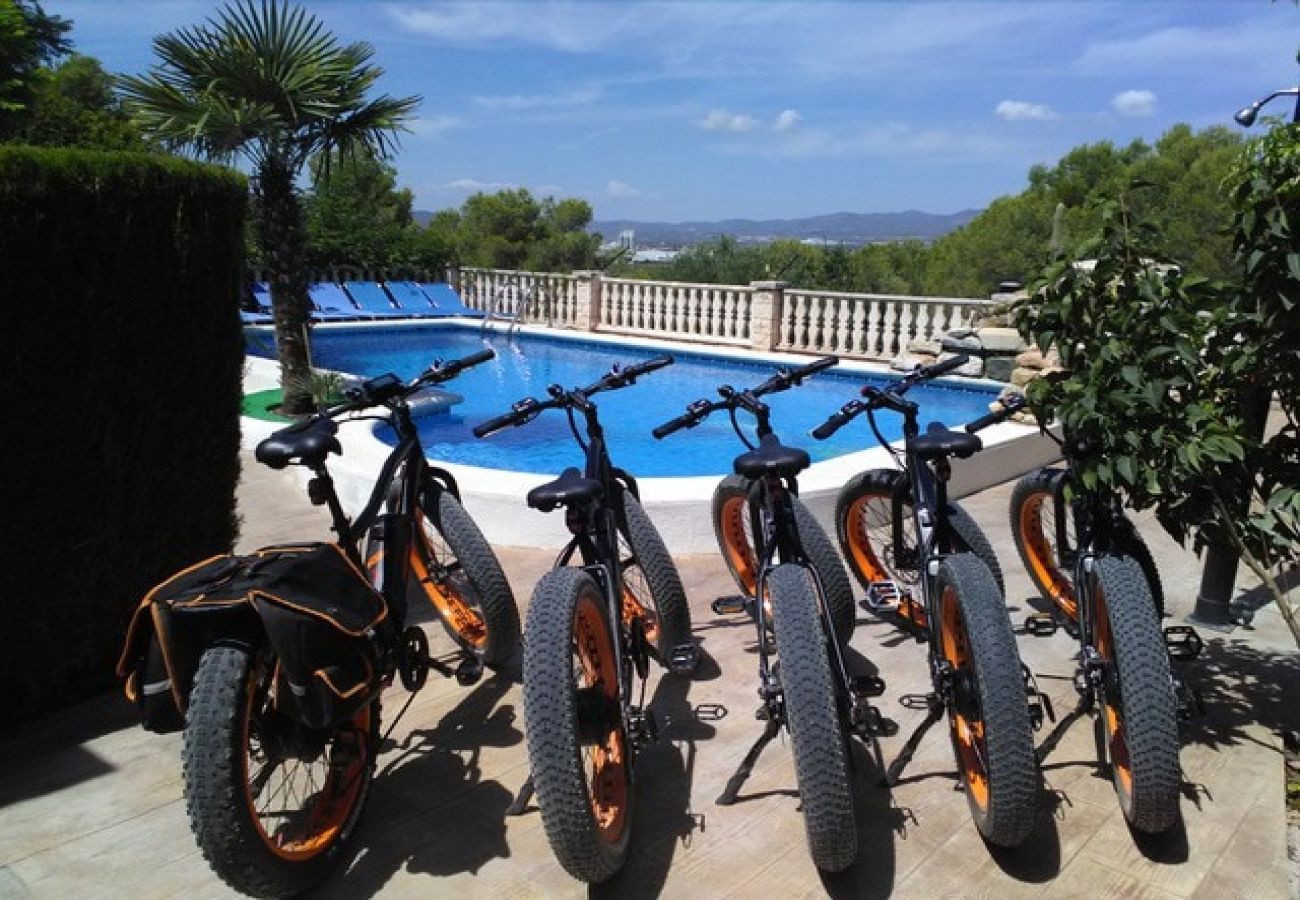 Villa à Castellet i la Gornal -  Élégance tentante - à 10 minutes des plages de la Costa Dorada!