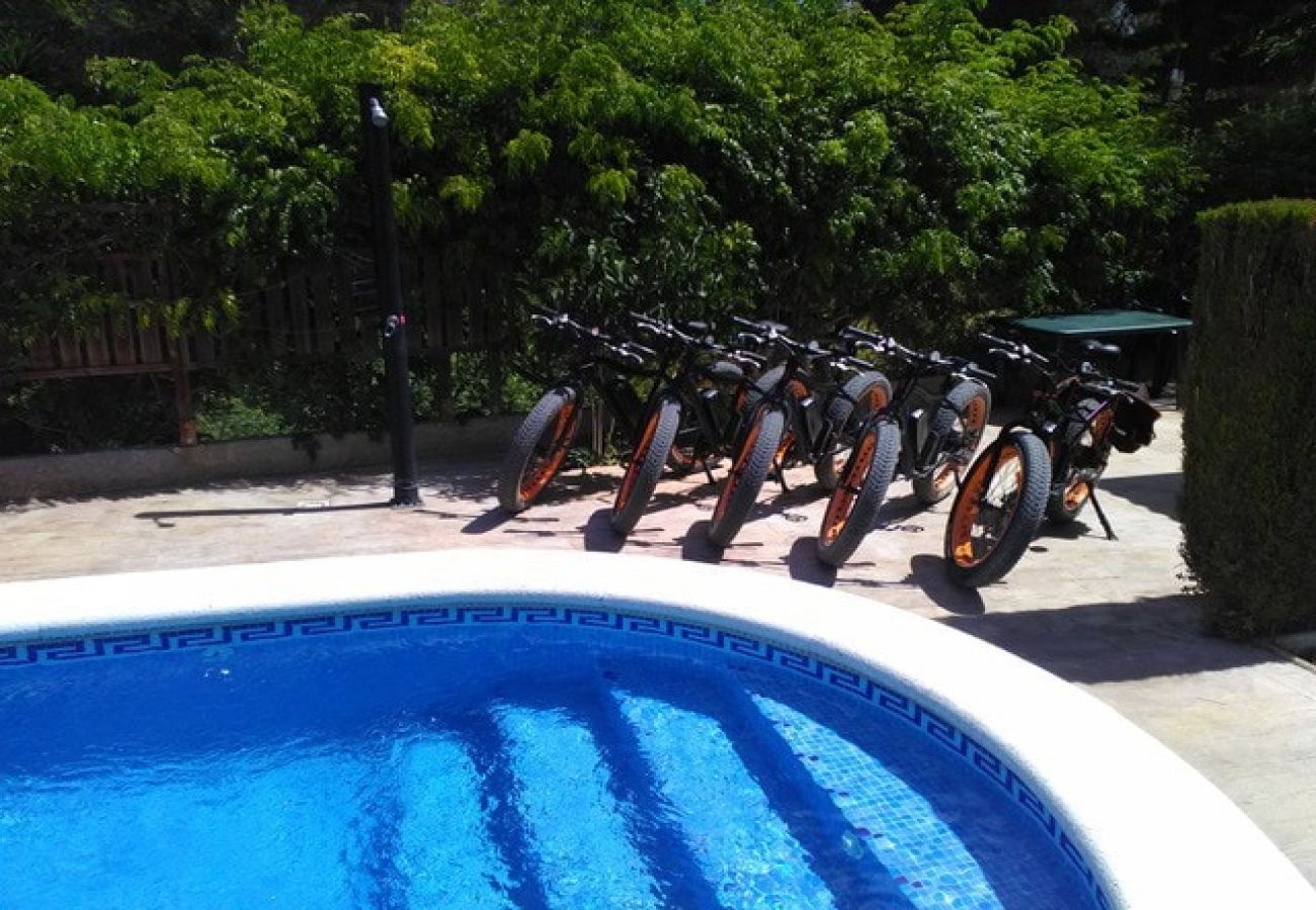 Villa à Castellet i la Gornal -  Élégance tentante - à 10 minutes des plages de la Costa Dorada!