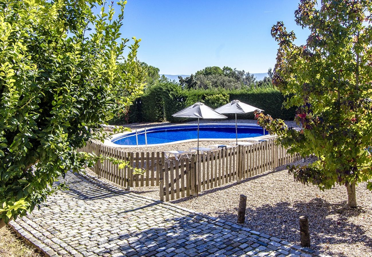 Villa à Sant Pere de Vilamajor - Nature et tranquillité pour 24 personnes - à 30 km de la plage !