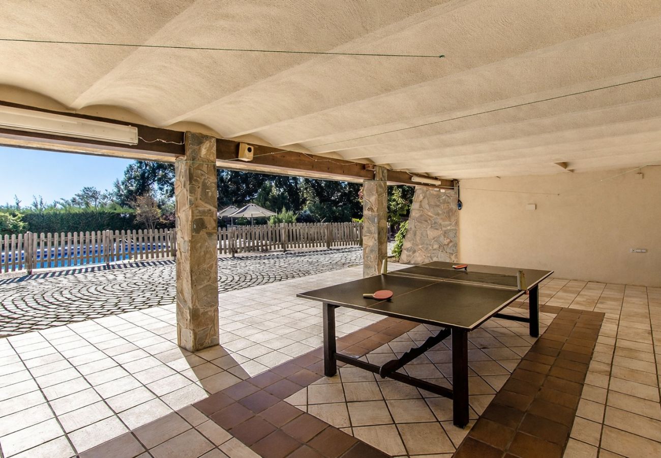 Villa à Sant Pere de Vilamajor - Nature et tranquillité pour 24 personnes - à 30 km de la plage !