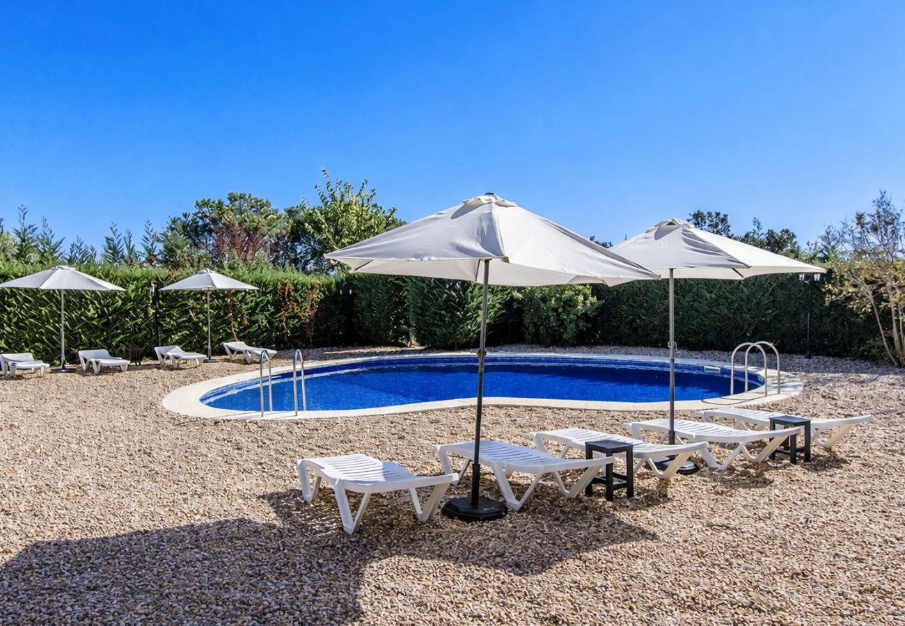 Villa à Sant Pere de Vilamajor - Nature et tranquillité pour 24 personnes - à 30 km de la plage !