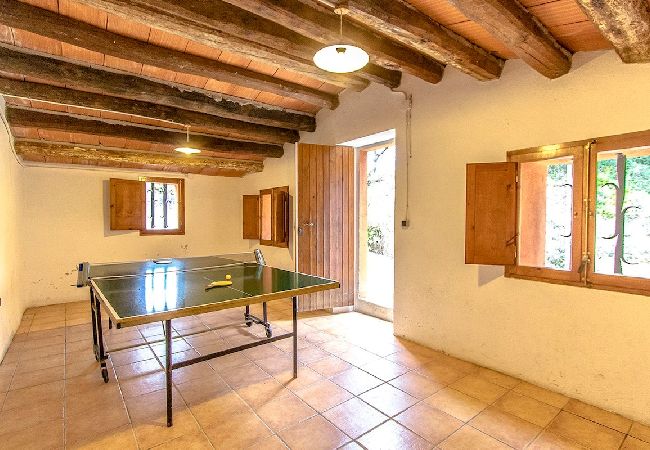 Villa à Castellet i la Gornal - Château de campagne pour 22 personnes - proche de Sitges ! Villa à Castellet i la Gornal - Château de campagne pour 22 personnes - proche de Sitges !