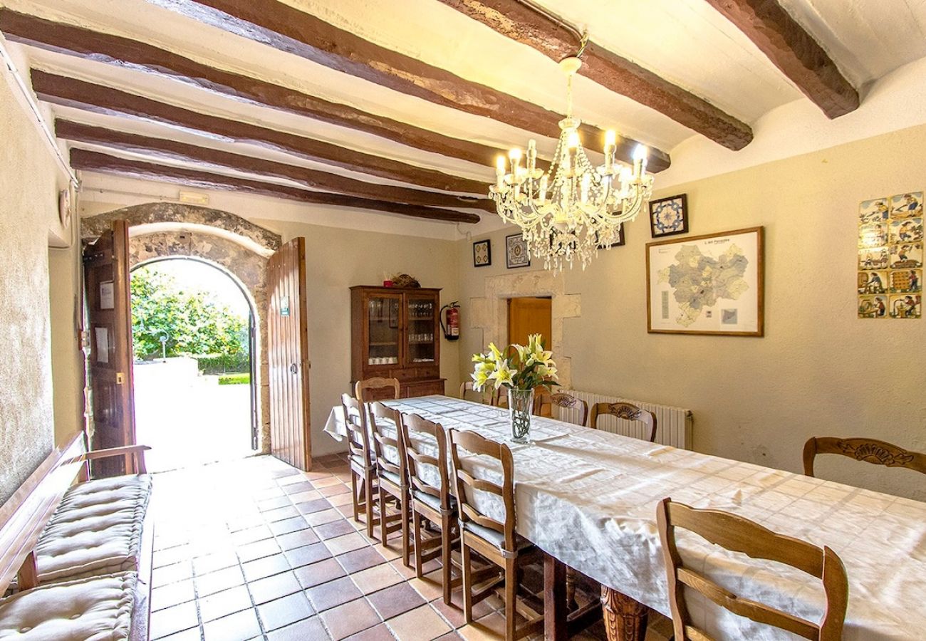 Villa à Castellet i la Gornal - Château de campagne pour 22 personnes - proche de Sitges !