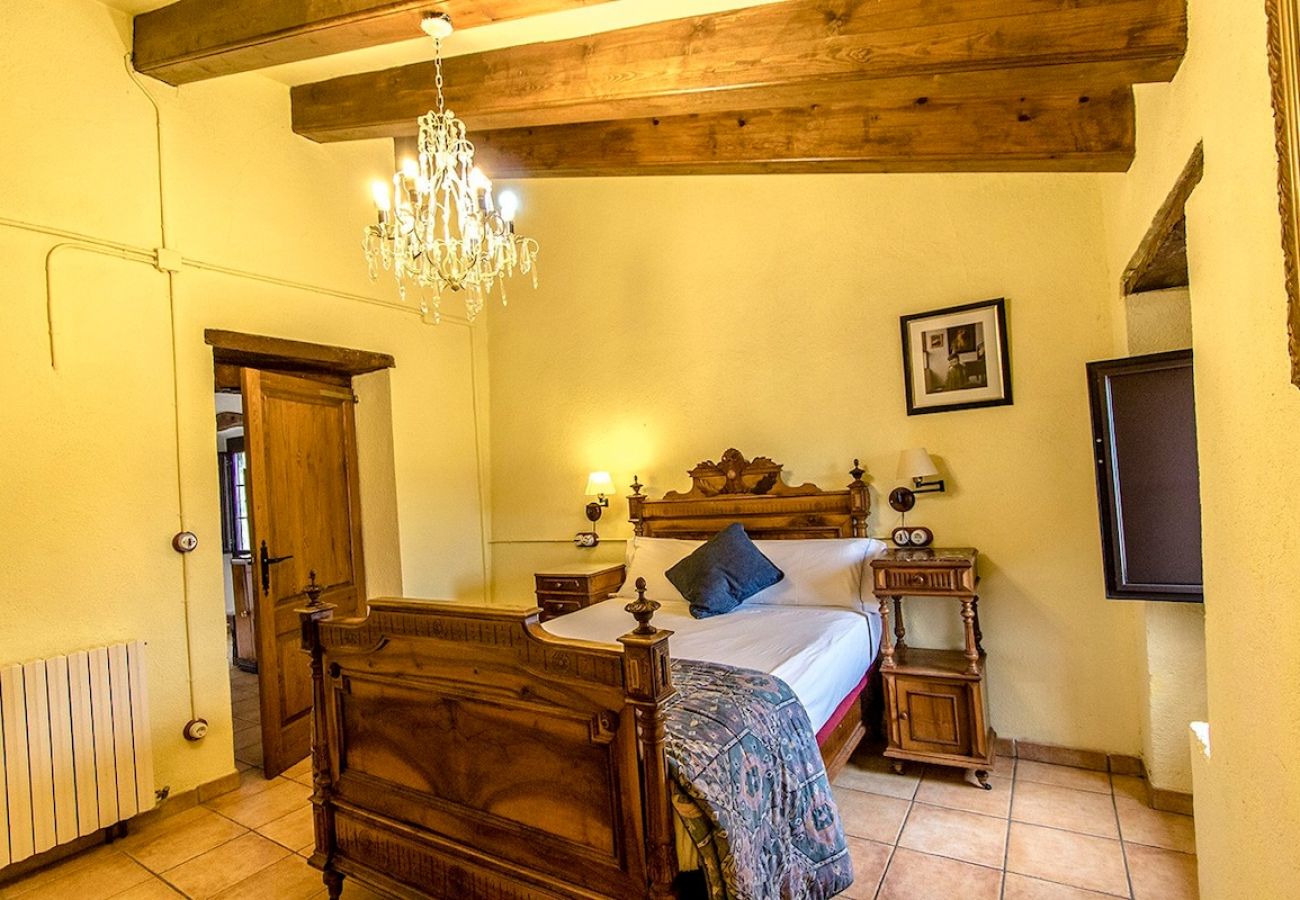 Villa à Castellet i la Gornal - Château de campagne pour 22 personnes - proche de Sitges !