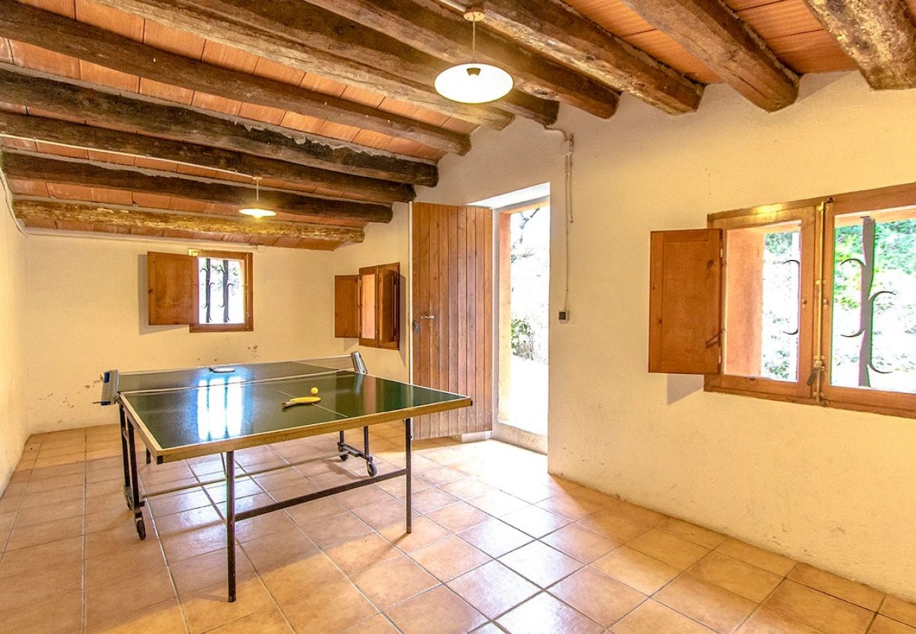 Villa à Castellet i la Gornal - Château de campagne pour 22 personnes - proche de Sitges !