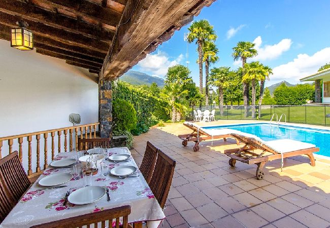 Villa à Gerone/Girona - Villa pittoresque dans la campagne de la Costa Brava.