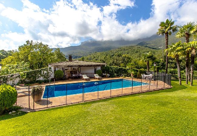 Villa à Gerone/Girona - Villa pittoresque dans la campagne de la Costa Brava.