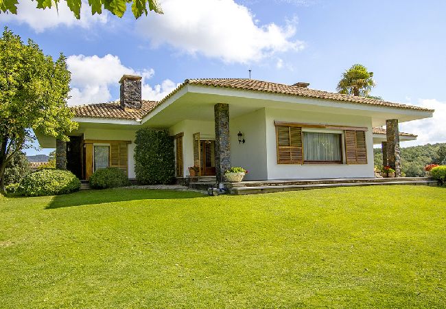 Villa à Gerone/Girona - Villa pittoresque dans la campagne de la Costa Brava.