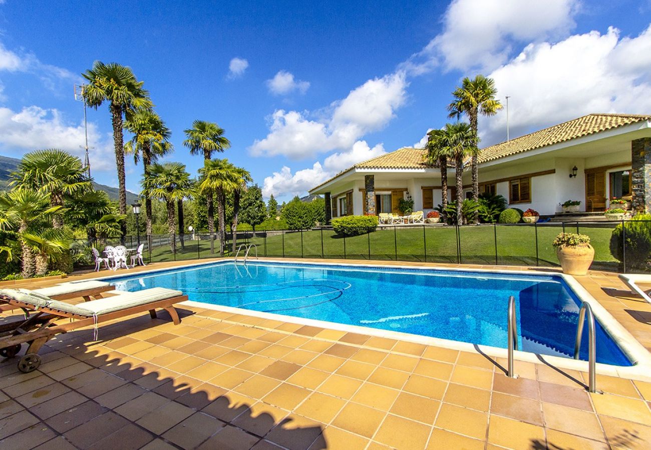 Villa à Gerone/Girona - Villa pittoresque dans la campagne de la Costa Brava.