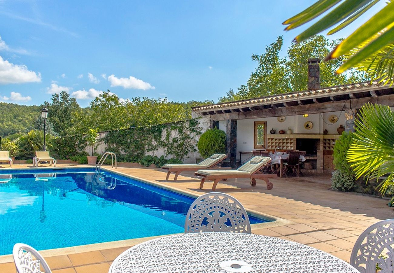 Villa à Gerone/Girona - Villa pittoresque dans la campagne de la Costa Brava.