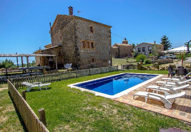 villa à Llobera -  Villa rustique en campagne catalane avec piscine privée!