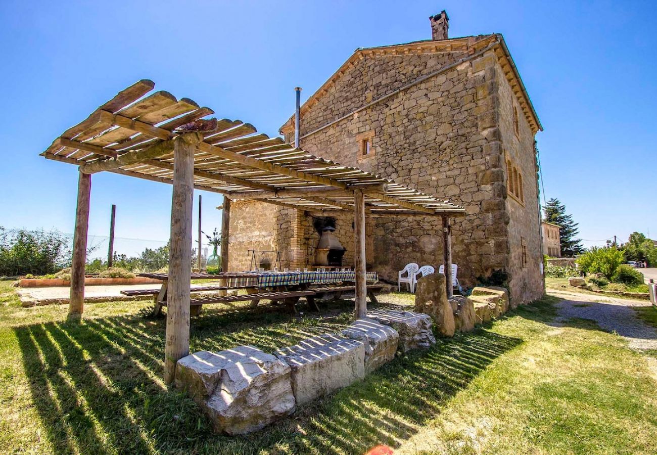 Villa à Llobera -  Villa rustique en campagne catalane avec piscine privée!