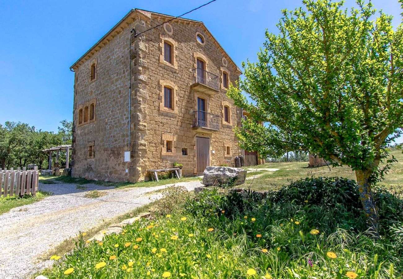 Villa à Llobera -  Villa rustique en campagne catalane avec piscine privée!