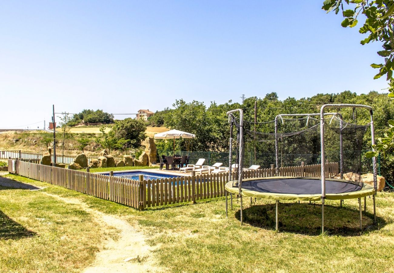 Villa à Llobera -  Villa rustique en campagne catalane avec piscine privée!