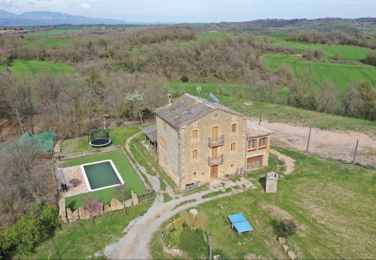 Villa à Llobera -  Villa rustique en campagne catalane avec piscine privée!