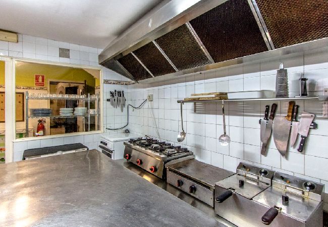 Villa à Banyeres del Penedès - Impressionnant et Idyllique manoir 39 personnes  Villa à Banyeres del Penedès - Impressionnant et Idyllique manoir 39 personnes