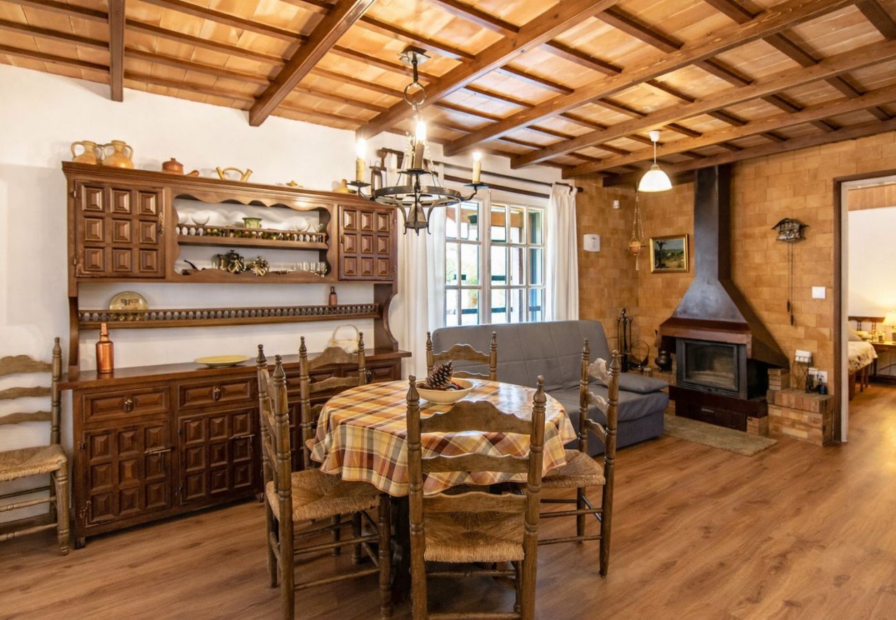 Villa à Santa Coloma de Farners -  Villa Costa Brava avec piscine privée et jardin spacieux