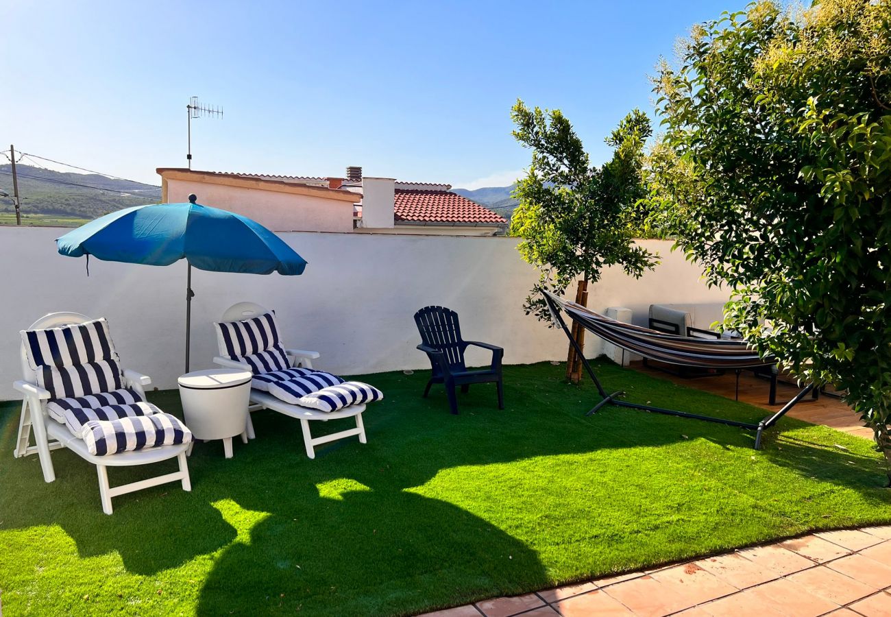 Villa à La Bisbal del Penedés - Évasion paisible Costa Dorada avec piscine privée 