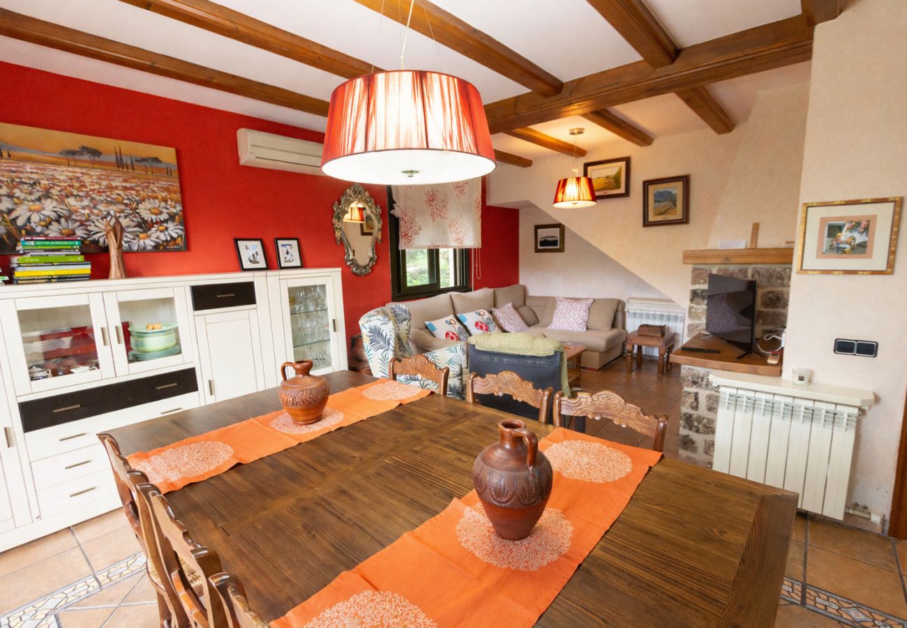 Villa à Vacarisses -  Perfection paisible - à seulement 30 km de Barcelone!