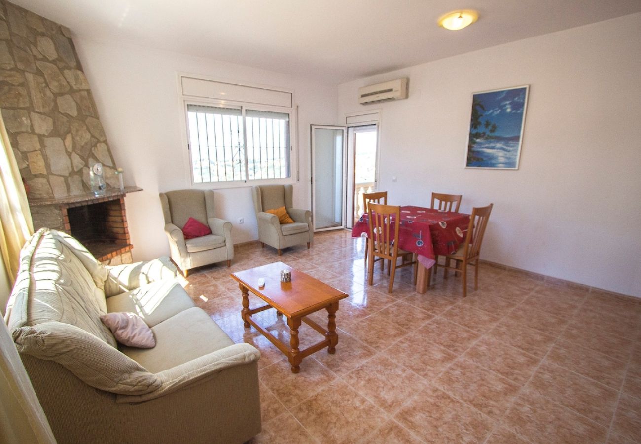 Villa à Lloret de Mar -  Journées paresseuses à Lloret de Mar avec piscine privée !