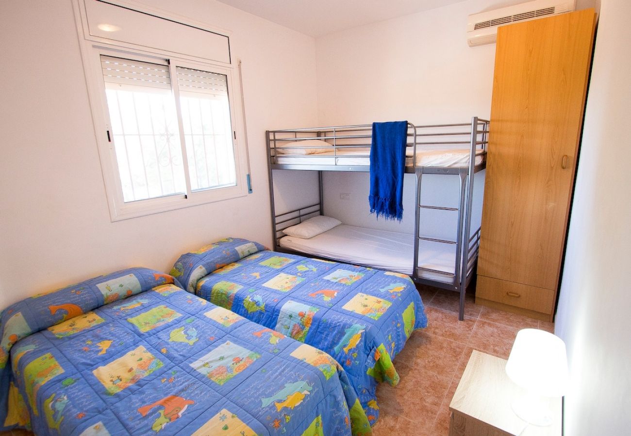 Villa à Lloret de Mar -  Journées paresseuses à Lloret de Mar avec piscine privée !