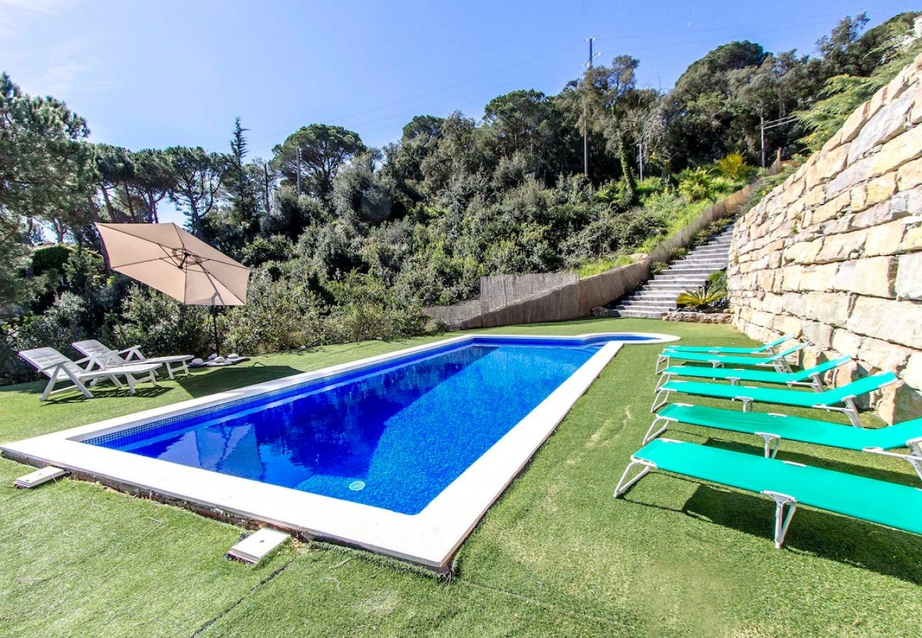Villa à Tossa de Mar - Villa charmante à 4km de la plage.
