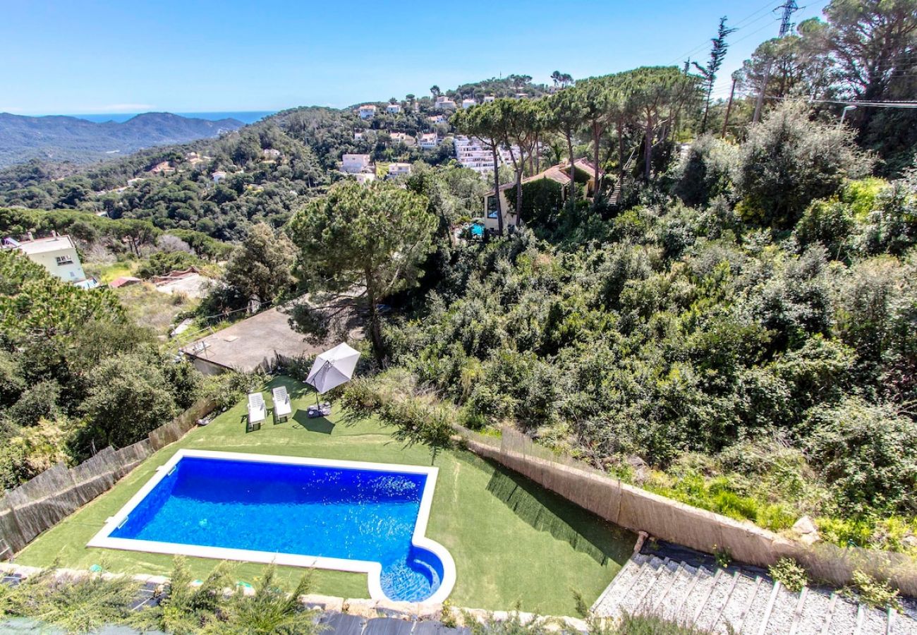 Villa à Tossa de Mar - Villa charmante à 4km de la plage.