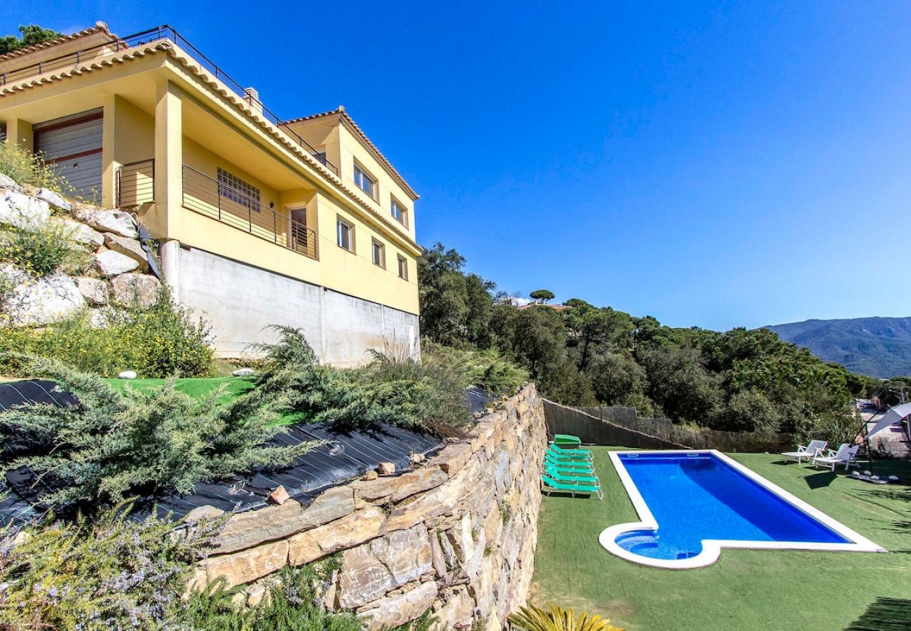 Villa à Tossa de Mar - Villa charmante à 4km de la plage.